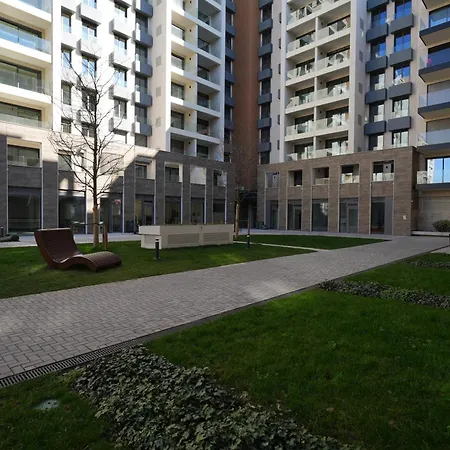 Giulia Novi Dorcol * Bělehrad